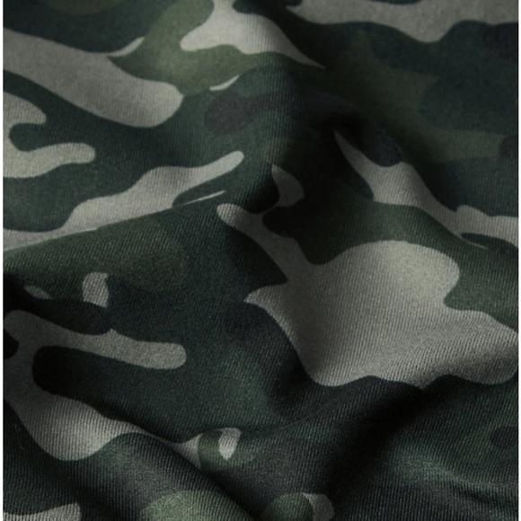 Fabletics High-Waisted Performance Jogger Camo Charcoal NWT - Picture 12 of 12